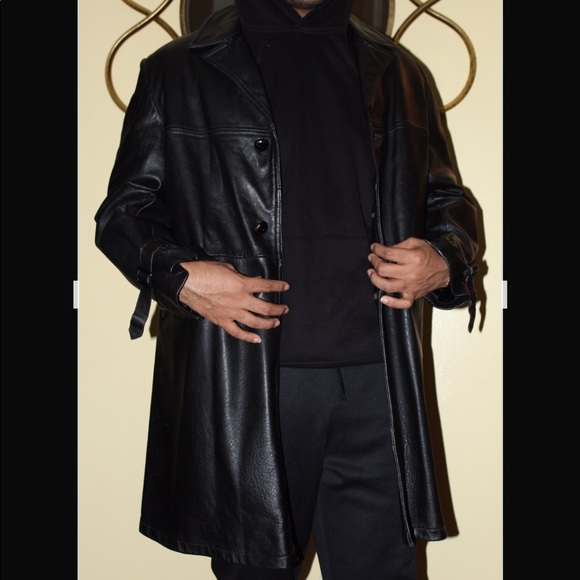 Vintage Men’s Large Black Leather Coat - Picture 2 of 5